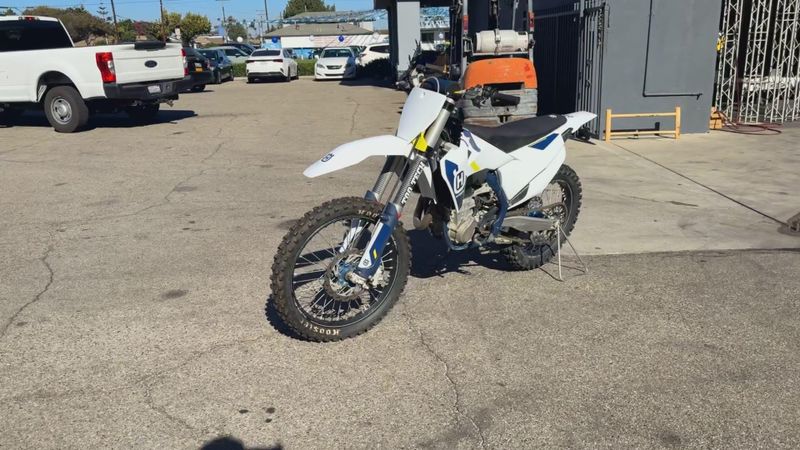 Used 2022 Husqvarna FC450 Image 4