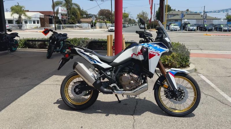 New 2026 Honda AFRICA TWIN Image 9