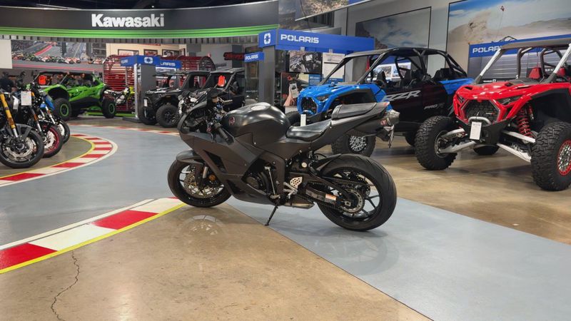 Used 2020 Honda CBR600RR Image 2