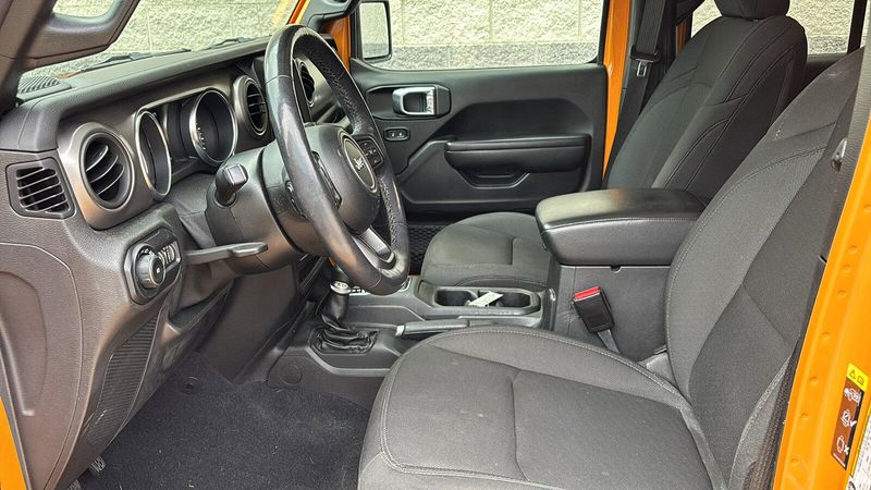Used 2021 Jeep Wrangler Unlimited WillysImage 6