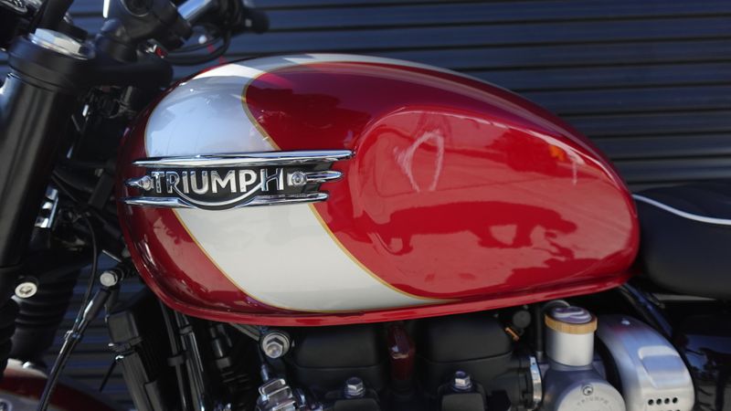 New 2025 Triumph Bonneville T120 Elvis Edition Euro 5a 