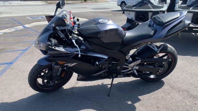 Used 2007 Yamaha YZF-R1 CA Image 5