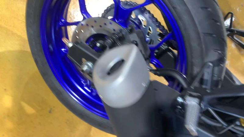 New 2025 Yamaha YZF-R3 ABS Image 9