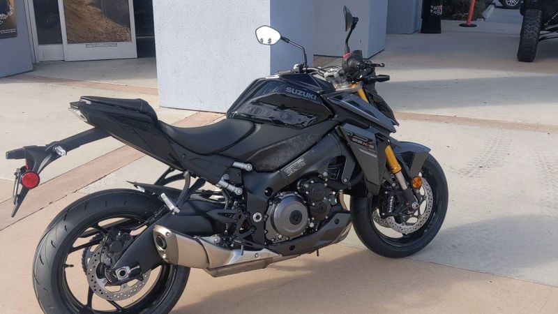New 2027 Suzuki GSX-S1000 Image 8