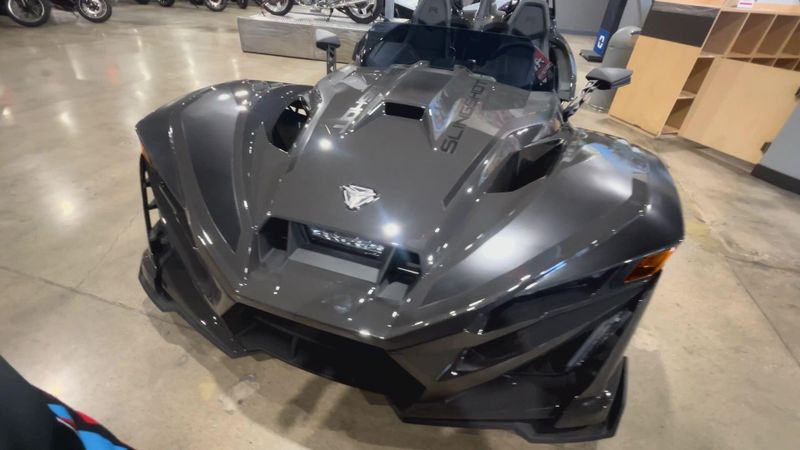 2025 Polaris SLINGSHOT R AUTODRIVE Image 4