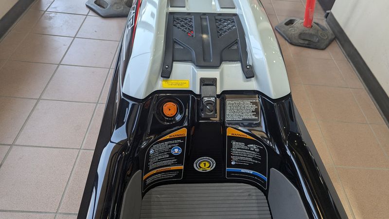 2024 Kawasaki JET SKI SXR 160 EBONY AND ICE GRAY Image 11