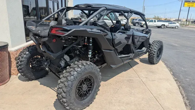 2025 Can-Am MAVERICK MAX XRS 72 TURBO RR TRIPLE BLACKImage 5