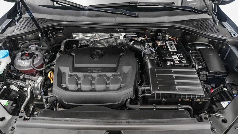 2022 Volkswagen Tiguan 2.0T SEImage 26