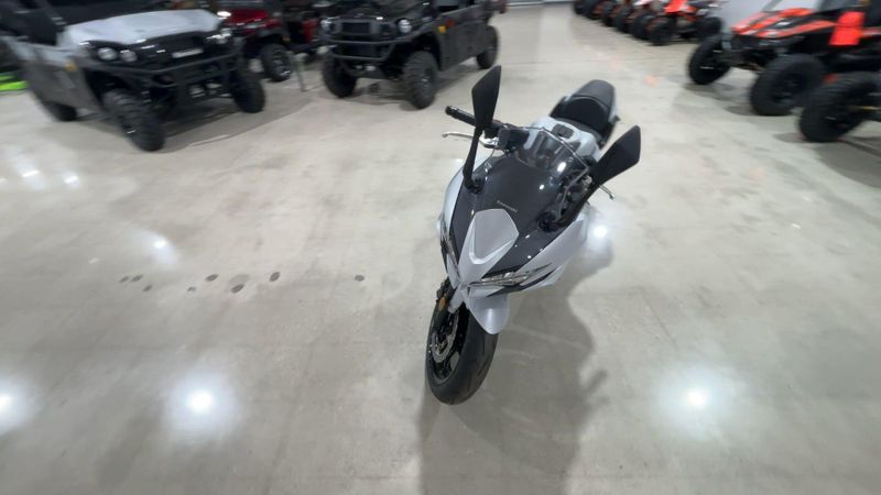 New 2026 Kawasaki NINJA 650 ABS Image 7