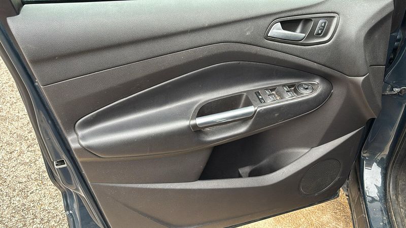 2019 Ford Escape SELImage 6