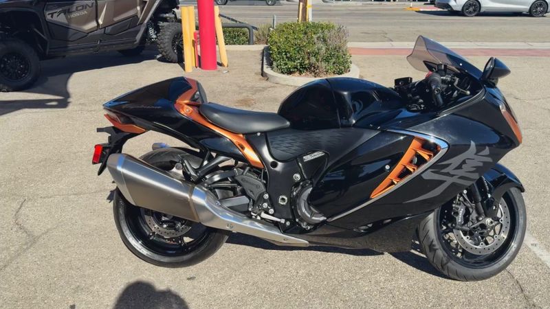 Used 2022 Suzuki HAYABUSA CA Image 9
