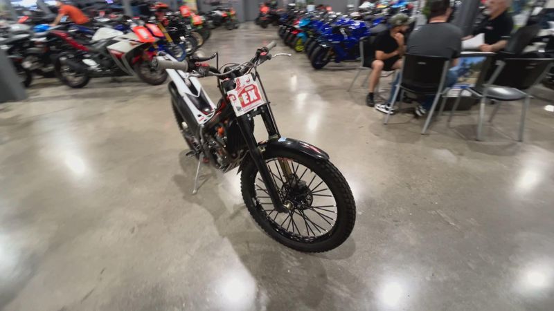 Used 2018 Honda COTA 300RR Image 6