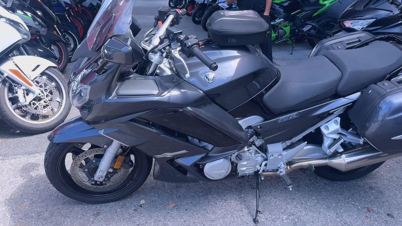 Used 2015 Yamaha FJR1300 Image 8