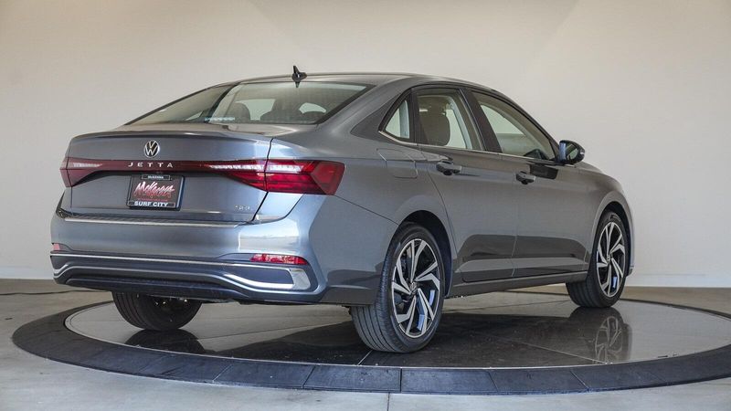 New 2025 Volkswagen Jetta 1.5T SELImage 4