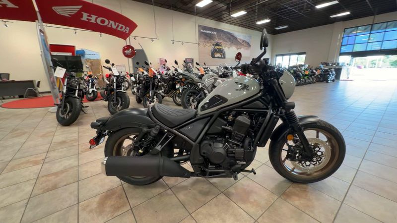 New 2026 Honda REBEL 1100 DCT SE Image 2