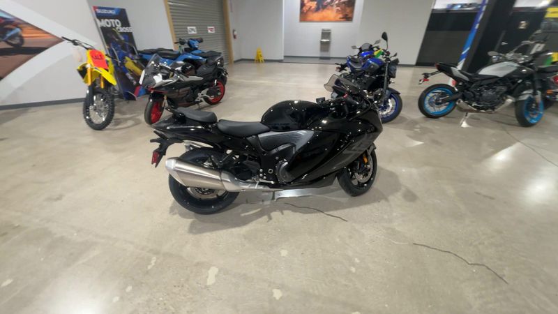New 2027 Suzuki Hayabusa Image 4