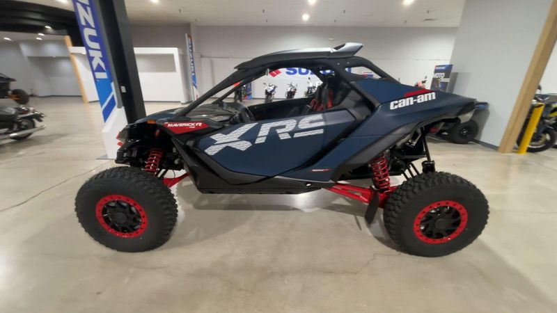 New 2026 Can-Am MAVERICK R X RS WITH SMART-SHOX 999T DCT Image 2