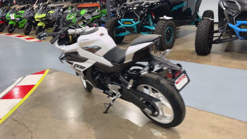 New 2026 CFMOTO 450SS Image 2