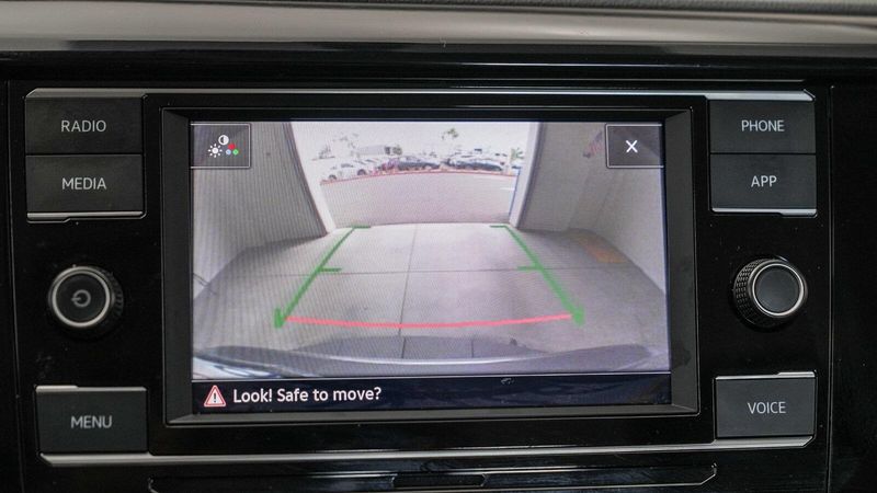 Used 2023 Volkswagen Taos 1.5T SImage 22