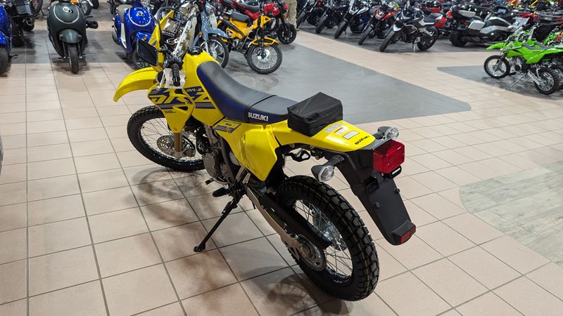 2024 Suzuki DRZ 400S BASEImage 3