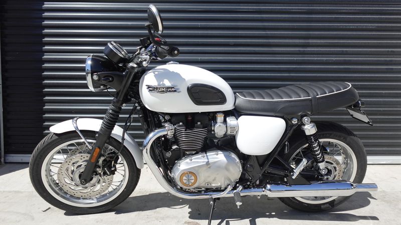 New 2025 Triumph Bonneville T120 Elvis Edition Euro 5a 