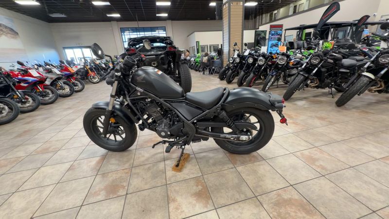 New 2026 Honda REBEL 300 E-CLUTCH Image 6