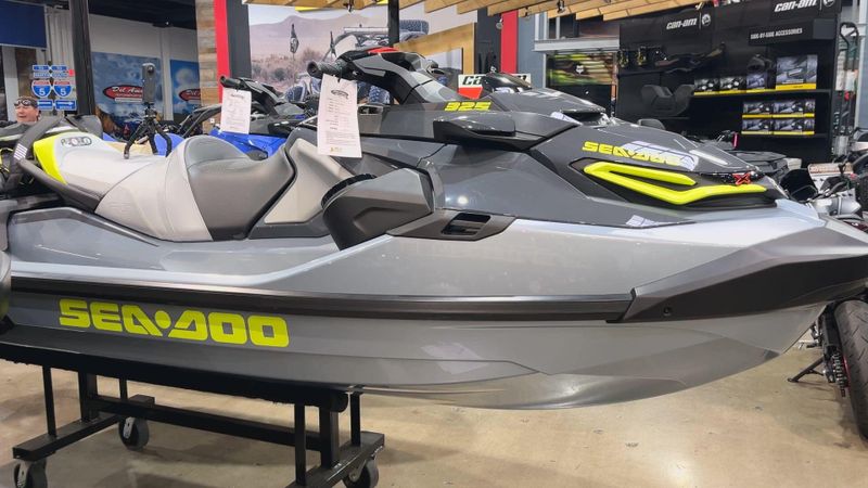 New 2024 Sea-Doo RXT-X 325 (SOUND SYSTEM) Image 5