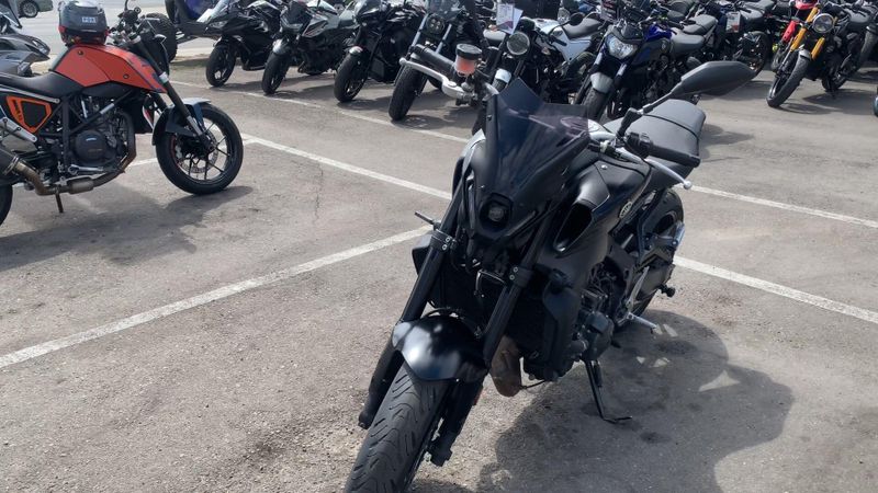 Used 2022 Yamaha MT-09 Image 2