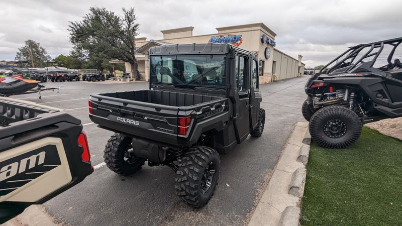 2025 Polaris RANGER CREW XP 1000 NORTHSTAR TEXAS EDITION BLACK CRYSTALImage 11