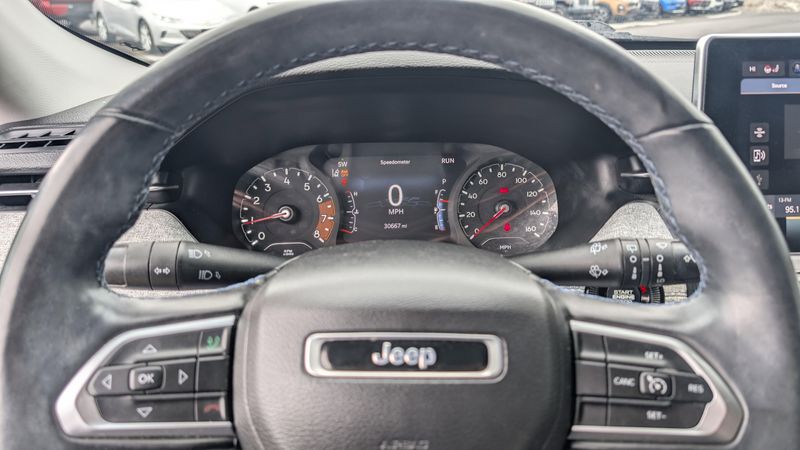 Used 2022 Jeep Compass LatitudeImage 20