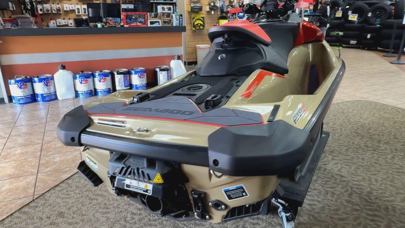 2025 Sea-Doo RXP-X 325 Image 8