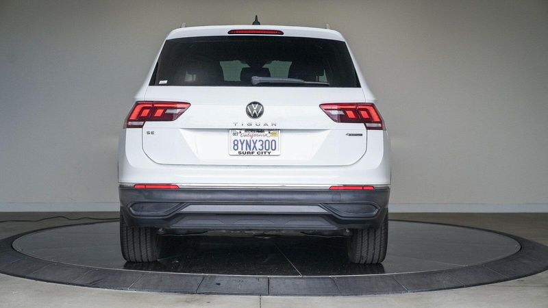 2022 Volkswagen Tiguan 2.0T SEImage 3