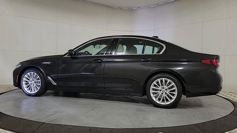 2021 Bmw 530i xDrive photo 3
