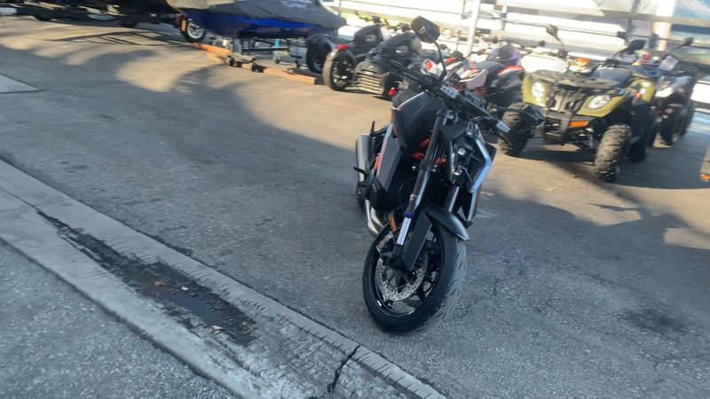 New 2026 KTM 1390 SUPER DUKE R EVO Image 4