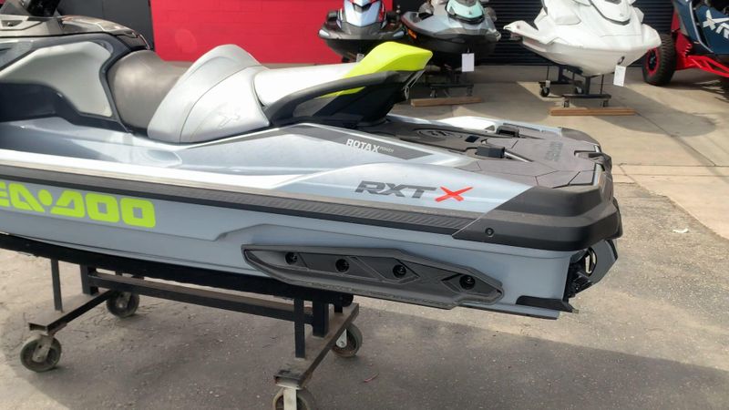 New 2025 Sea-Doo RXT-X 325 (SOUND SYSTEM) Image 8