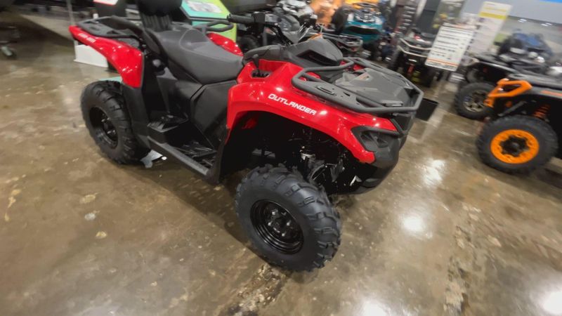 New 2026 Can-Am OUTLANDER MAX DPS 500 Image 2