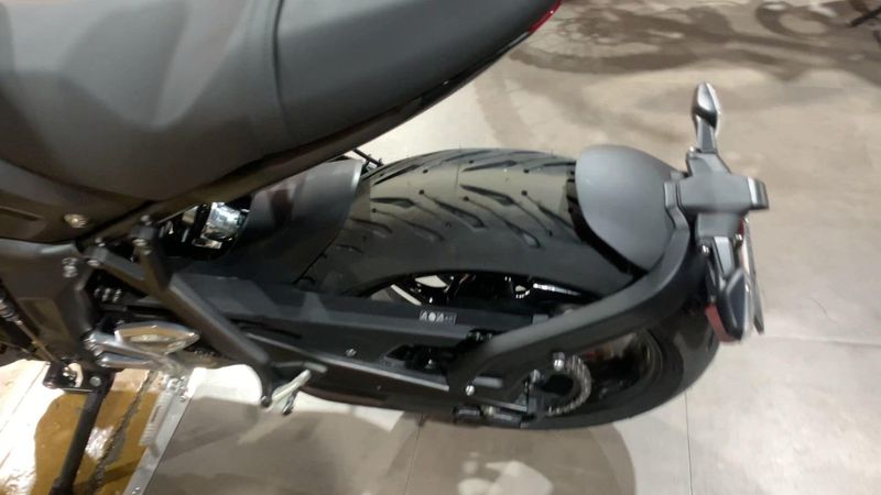 New 2025 Triumph TRIDENT 660 Image 3