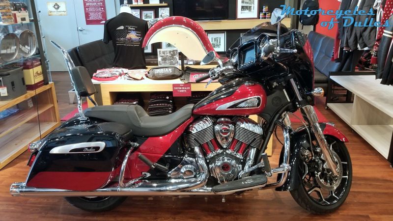 2020 Indian Motorcycle Chieftain Elite Image 1