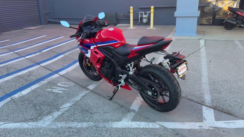 New 2026 Honda CBR500R ABS Image 6