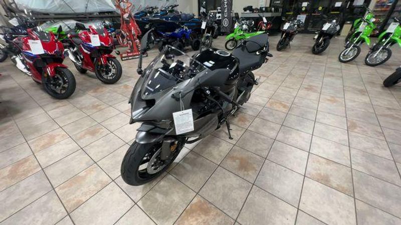 New 2026 Kawasaki NINJA ZX-6R ABS Image 8