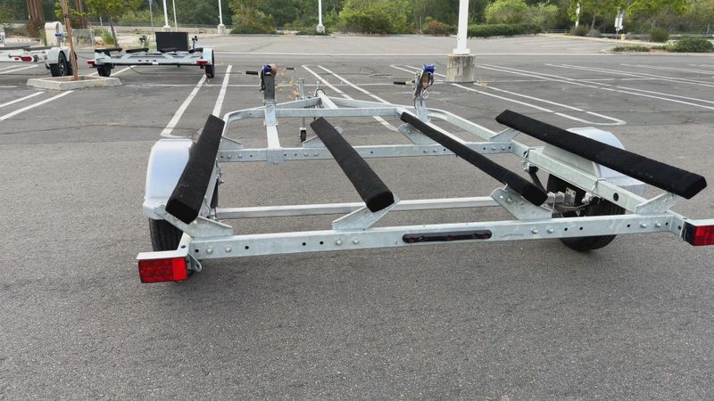 New 2023 Sea Doo MOVE II GAL Image 8