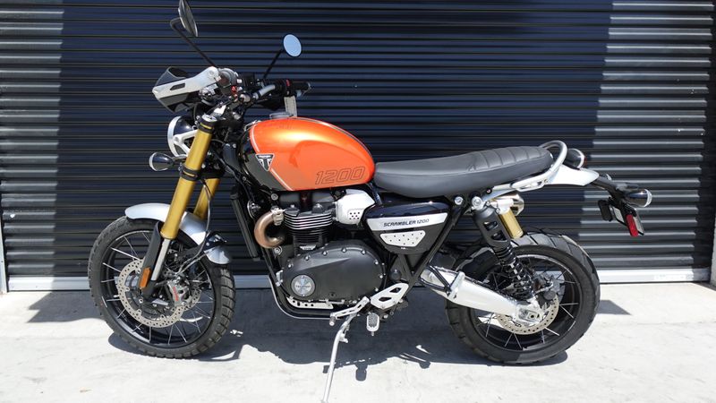 New 2025 Triumph SCRAMBLER 1200 XE 