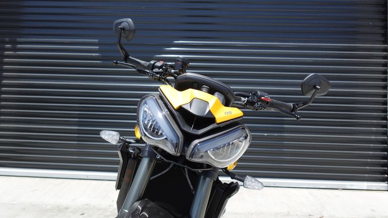 New 2025 Triumph Street Triple 765 RS 