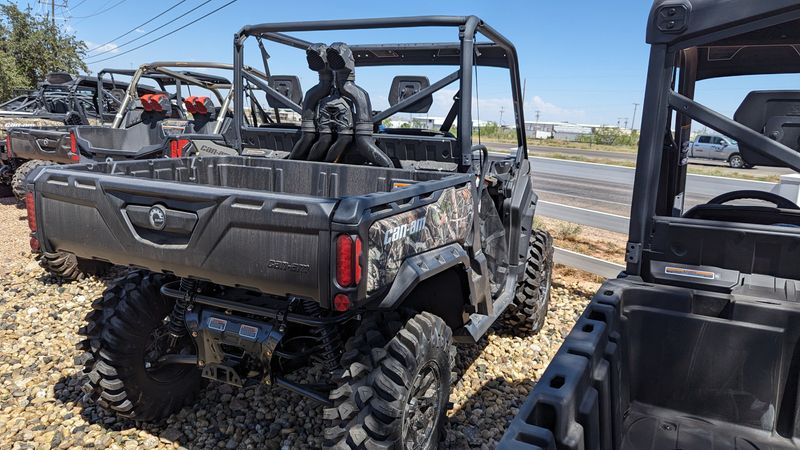 2024 Can-Am DEFENDER XMR 65 HD10 CA 24 X MR WITH HALF DOORS HD10Image 5