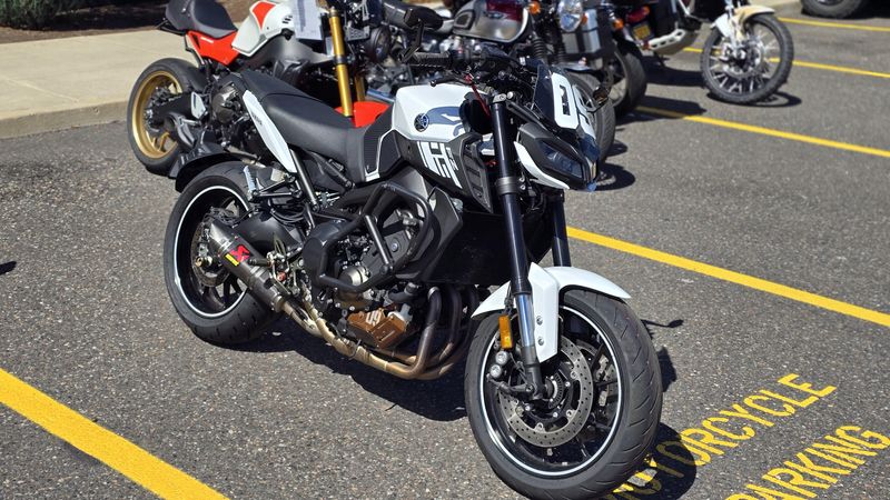 Used 2017 Yamaha FZ09 