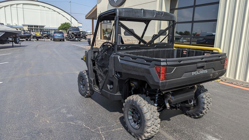 2025 Polaris RANGER 1000 PREMIUM GRANITE GRAYImage 6