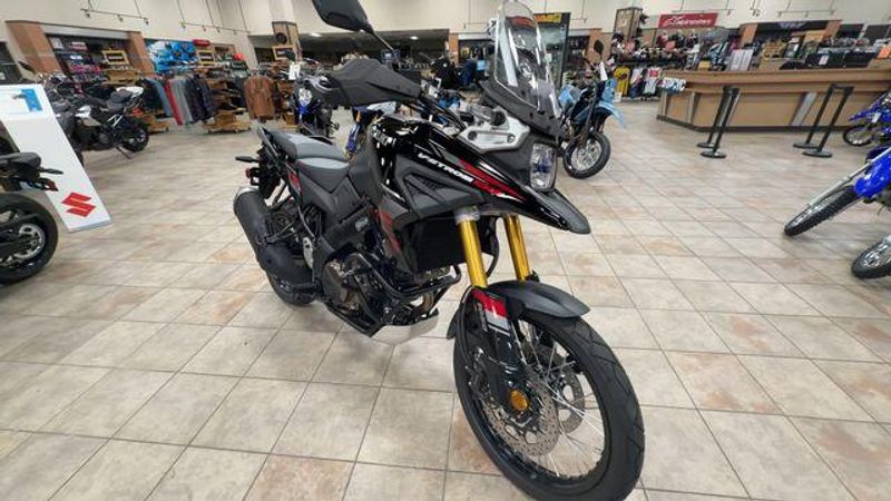 New 2025 Suzuki V-STROM 1050DE Image 6