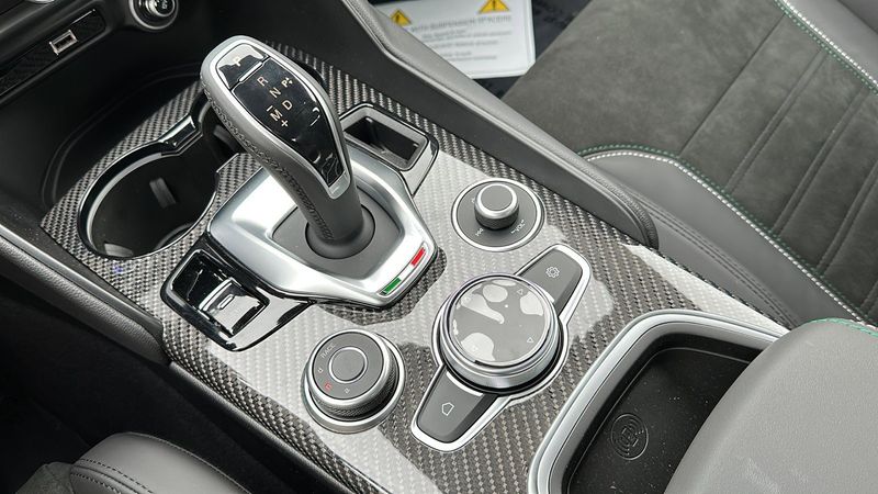 2023 Alfa Romeo Giulia Quadrifoglio RwdImage 17