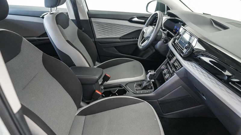 2024 Volkswagen Taos 1.5T SImage 16