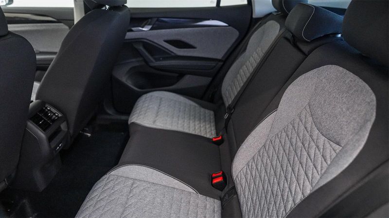 New 2025 Volkswagen Tiguan 2.0T SImage 18